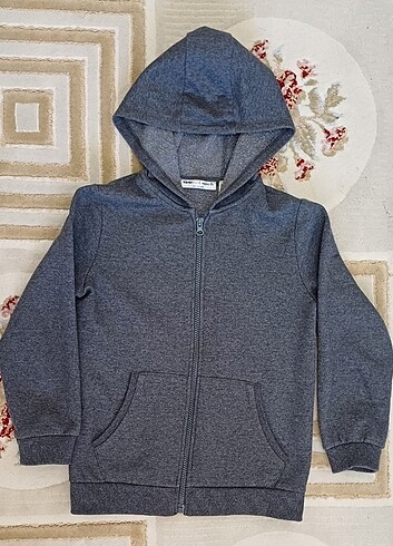 Koton Koton erkek çocuk sweatshirt.