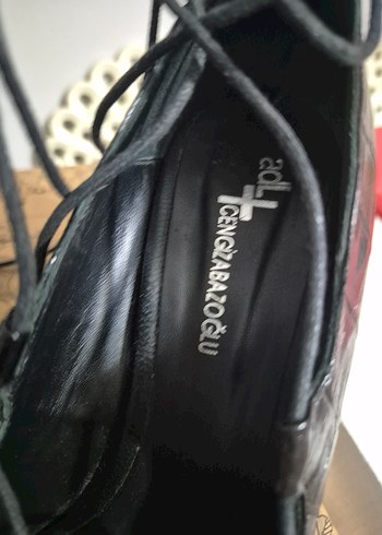 ADL Kemerli Siyah Yılan Desenli Topuklu Ayakkabı - Görsel 2