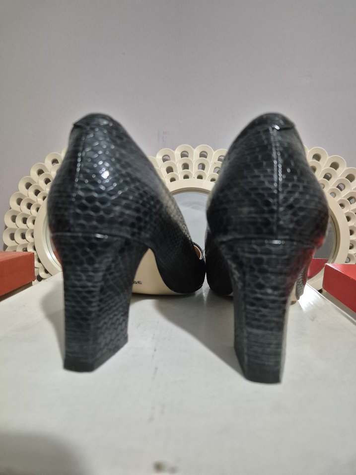 Lacivert Yılan Desenli Stiletto Topuklu Kadın Ayakkabı - Görsel 3