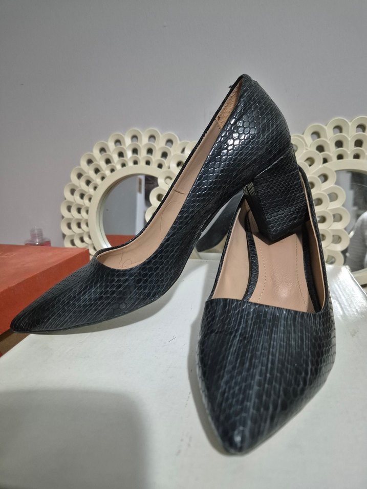 Lacivert Yılan Desenli Stiletto Topuklu Kadın Ayakkabı - Görsel 2
