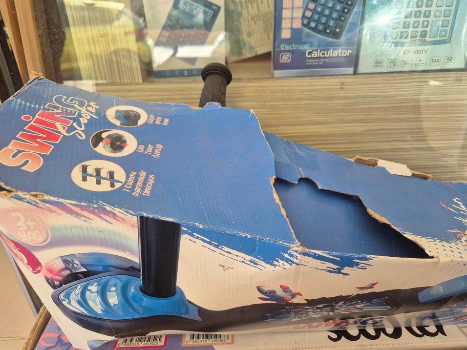 Ayarlanabilir Direksiyonlu Renkli Çocuk Scooter - Görsel 3