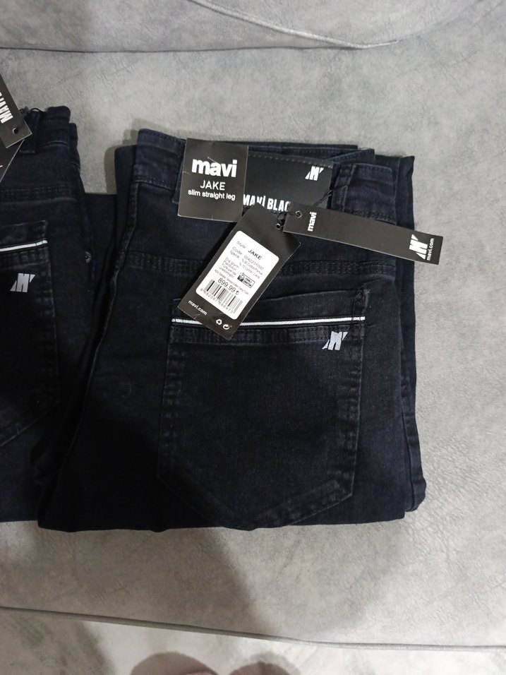 Siyah Kemerli Dar Kesim Erkek Kot Pantolon - Görsel 3