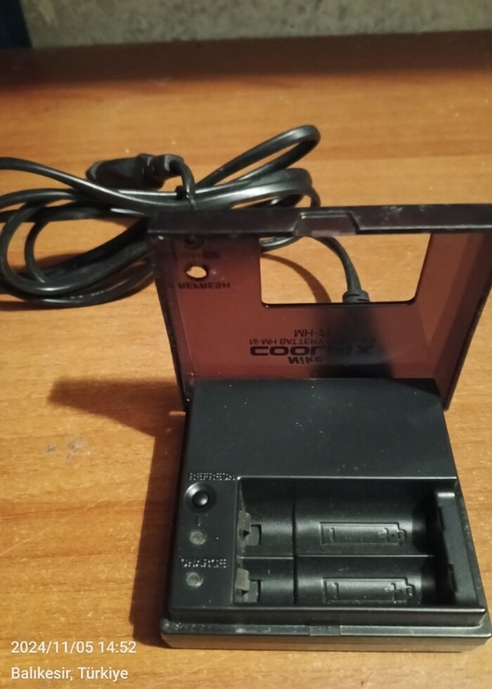 Pil şarj cihazı  - Görsel 2