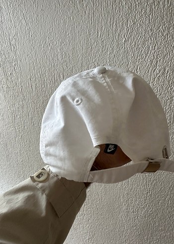 Nike Beyaz Spor Şapka - Görsel 3