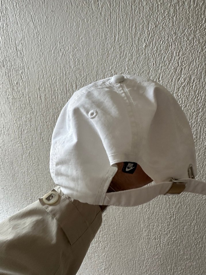 Nike Beyaz Spor Şapka - Görsel 3
