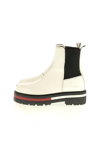 Vintage Love Bot %70 İndirimli.