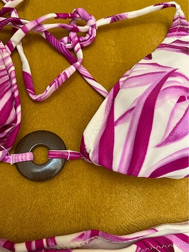 Zeki Bikini takımı