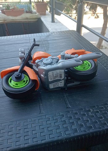  Turuncu Renkli Oyuncak Motosiklet
