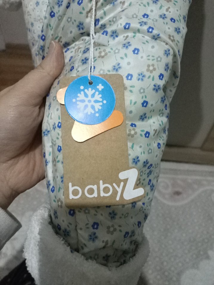 Kapüşonlu Beyaz Desenli Bebek Tulumu - Görsel 2