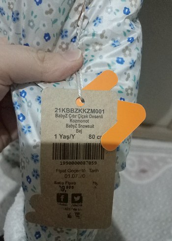 Desenli Beyaz Kız Bebek Tulumu - Görsel 5