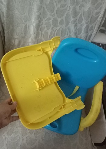 Pastel Sarı Bebek Mama Sandalyesi