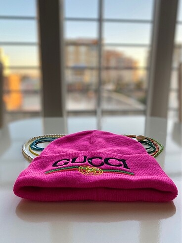 Diğer Pembe Renk Nakışlı Bere