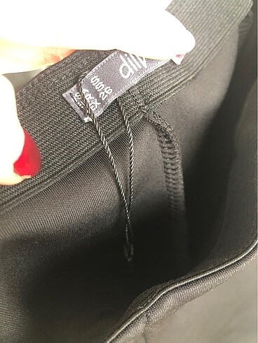 Dilvin fırfırlı lastikli mini etek