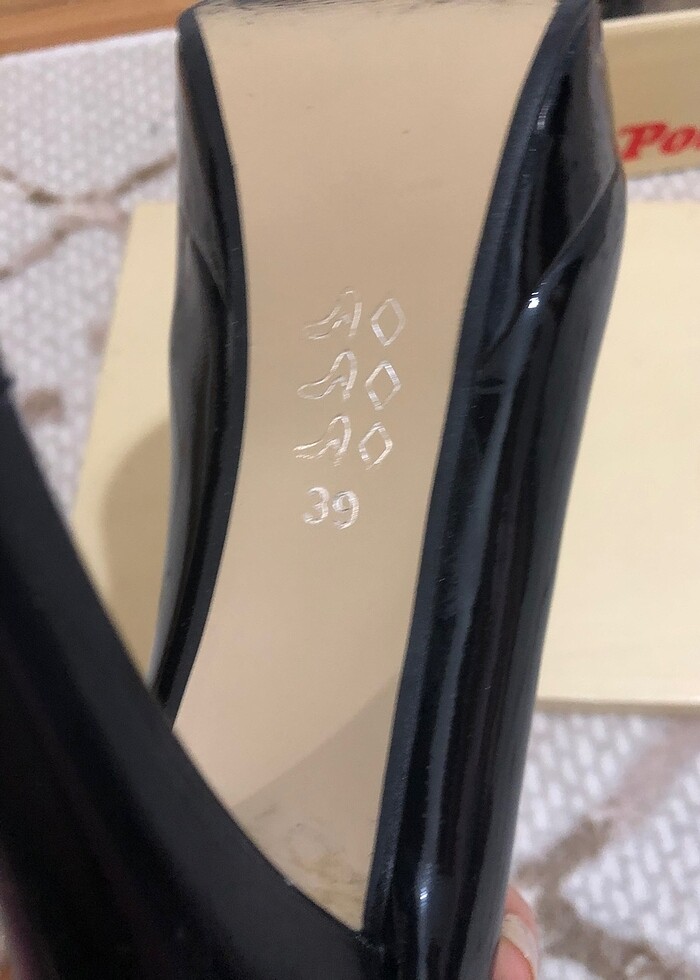 Topuklu ayakkabı - Görsel 3