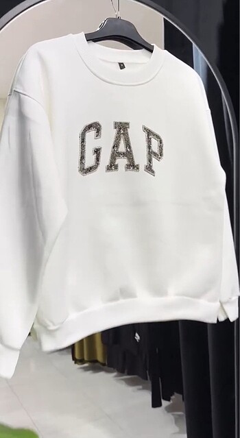 Marka mudaili sweat