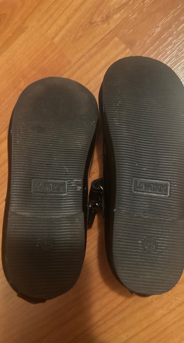 Kız Çocuk Siyah Tokalı Babet Ayakkabı - Görsel 2