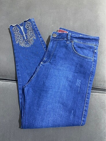 LACARTE TAŞLI JEAN