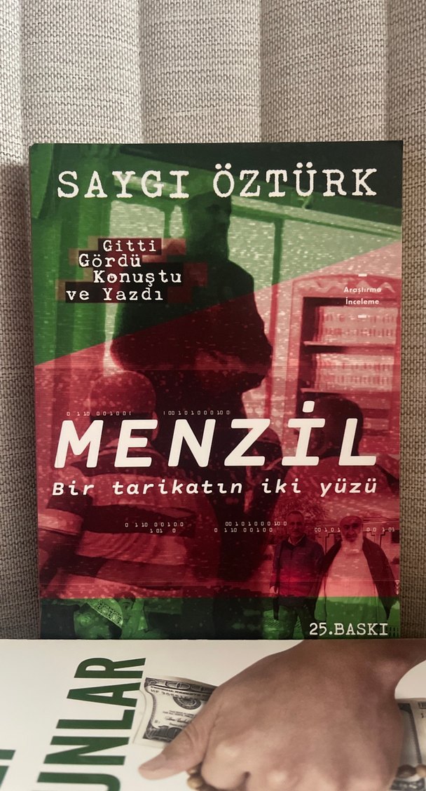 Takkeli Firavunlar - Görsel 3