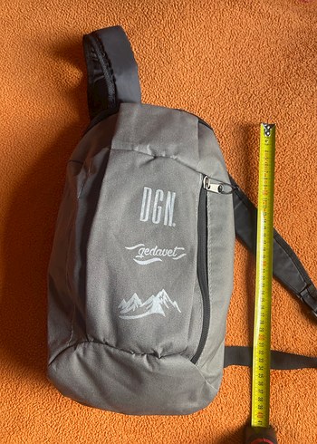 Gri Fermuarlı Sırt Çantası - Görsel 3