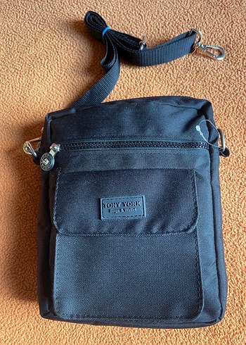 Siyah Crossbody Çanta - Görsel 4