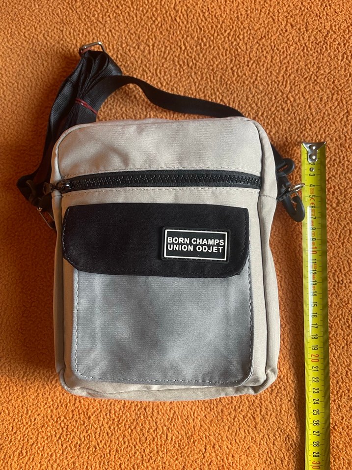 Gri Crossbody Çanta - Görsel 3