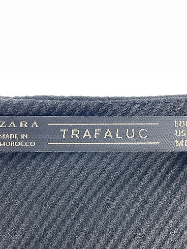 s Beden siyah Renk Zara Bluz %70 İndirimli.