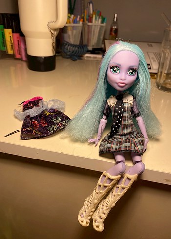 MONSTER HİGH TWYLA