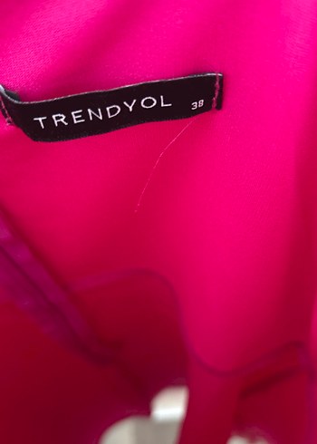 Trendyol & Milla Fırfır detaylı pembe mini elbise