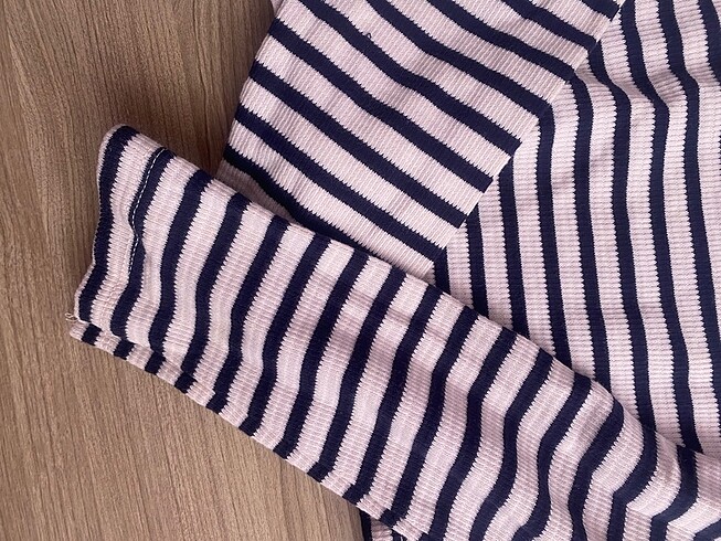 Stradivarius çizgili kazak crop - Görsel 7