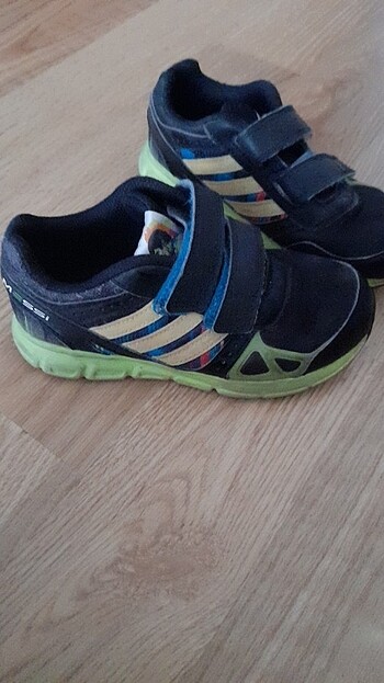 Adidas Çocuk ayakkabı 