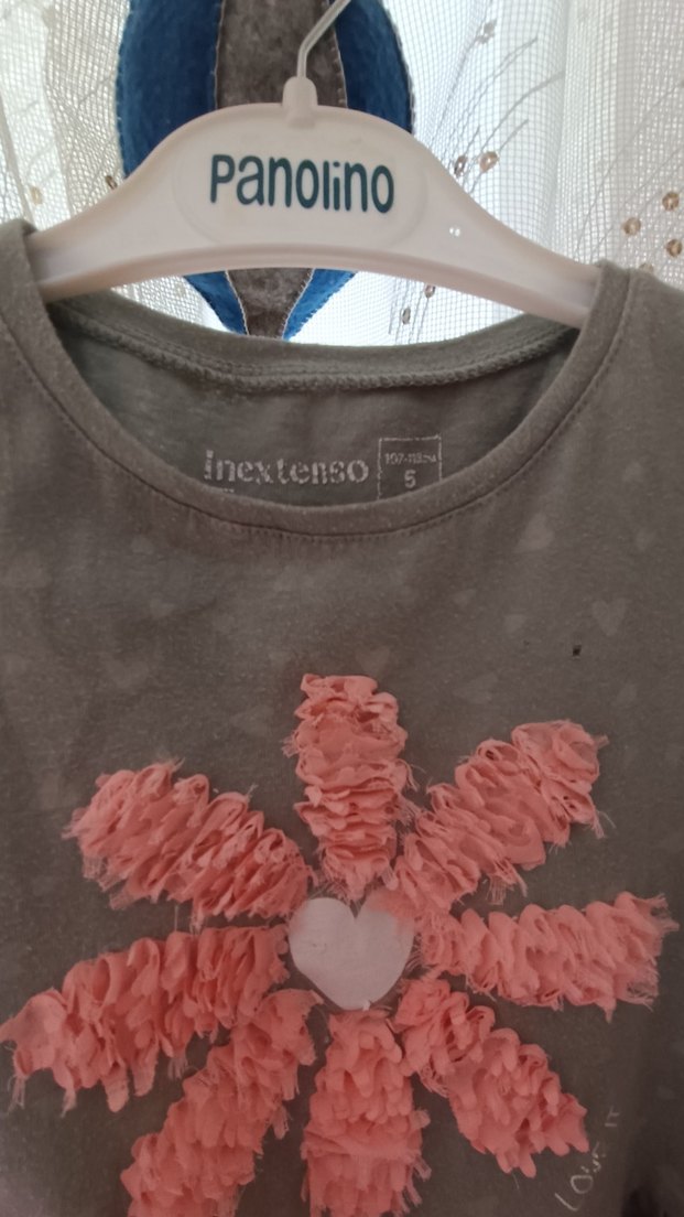 Kız Çocuk Gri Nakışlı Fırfırlı Elbise - Görsel 2