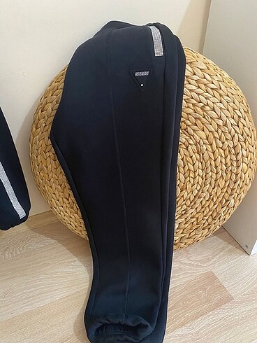 xs Beden Guess Eşofman Takımı