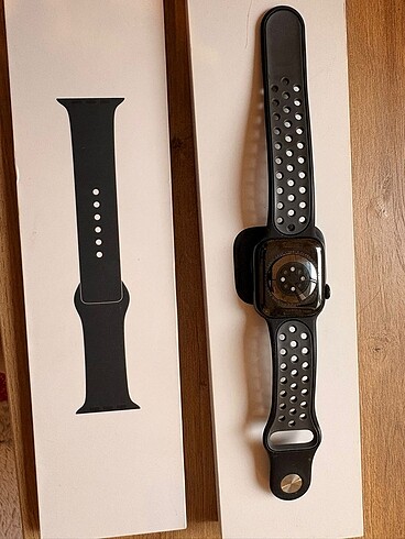 Apple Watch Apple Watch Series 8 41 mm Acil Satılık