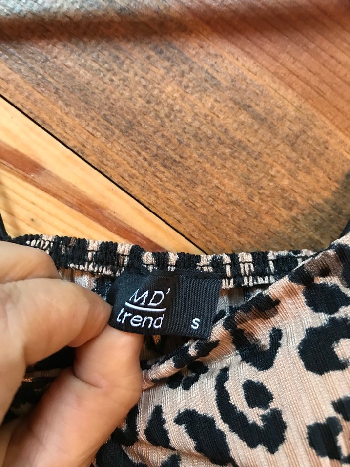 Leopar Desenli Dantelli Mini Askılı Üst - Görsel 3