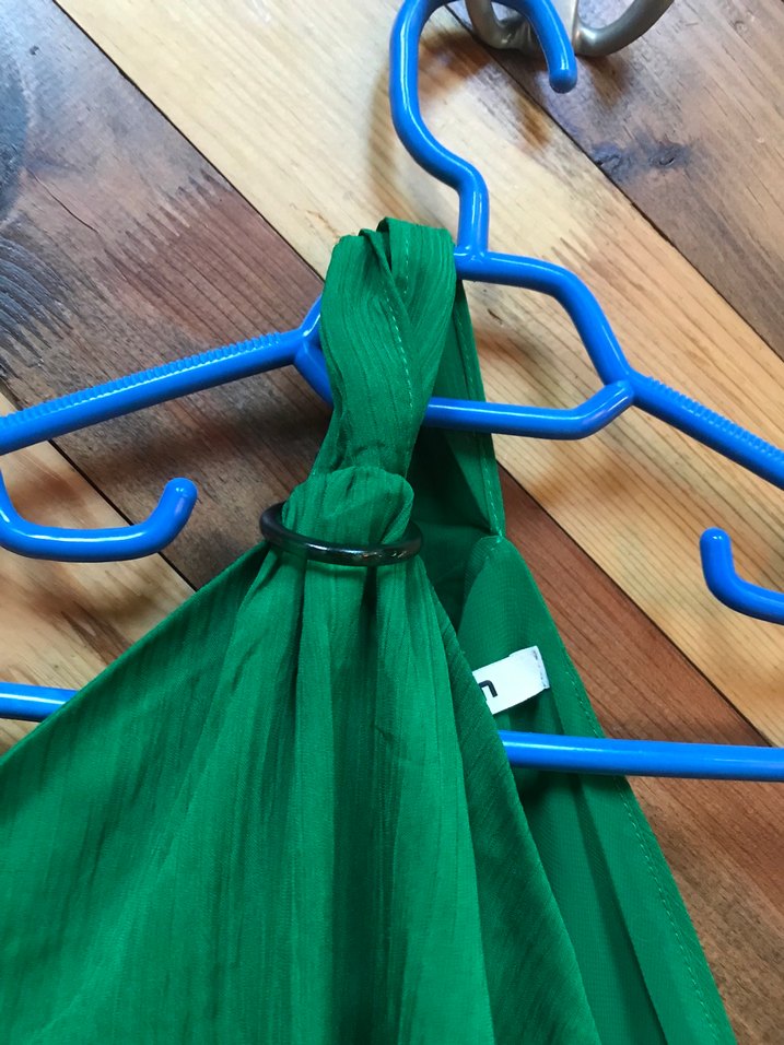 Yeşil Drapeli Halter Yaka Uzun Bluz - Görsel 2