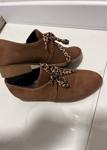 Kahverengi Süet Kadın Dolgu Topuklu Ayakkabı - Görsel 4