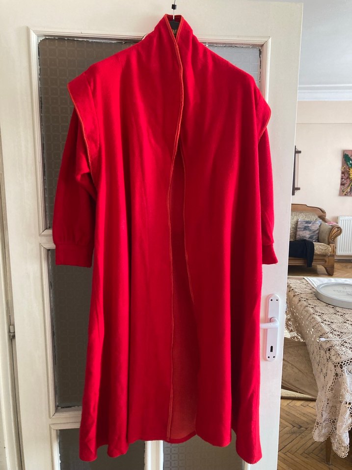 Uzun Kırmızı Salaş Kadın kaban - Görsel 4