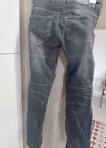 s Beden Korumalı motosiklet pantalonu 