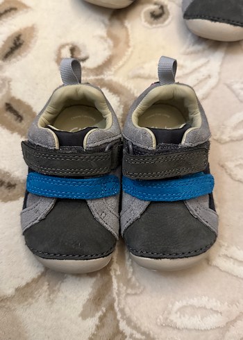 Gri Erkek Bebek İlk Adım Ayakkabısı Velcro