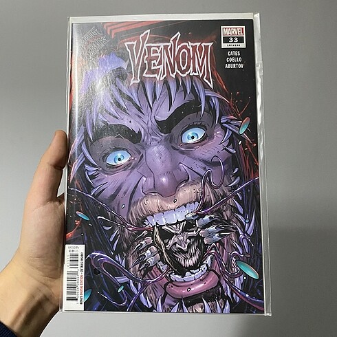 Venom # 33 King in Black