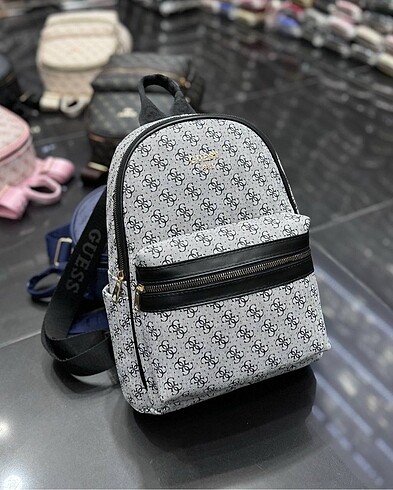 Beden guess modeli sırt cantası