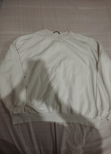 beyaz sweat