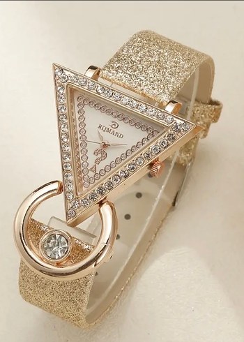 Altın Renkli Üçgen Kadın Kol Saati - Görsel 2