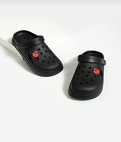 Crocs tarzı terlik