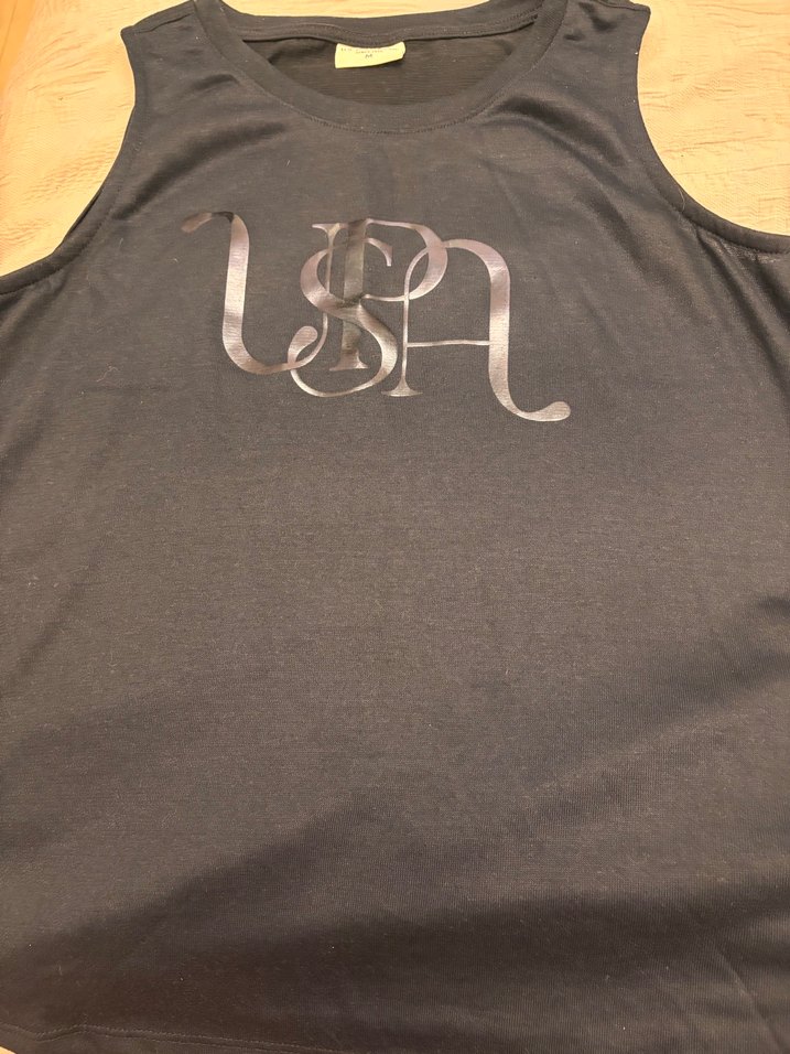 Siyah Kolsuz tişört - Görsel 2