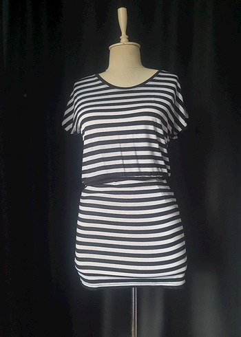 Siyah Beyaz Çizgili Kısa Kollu Mini Elbise - Görsel 6