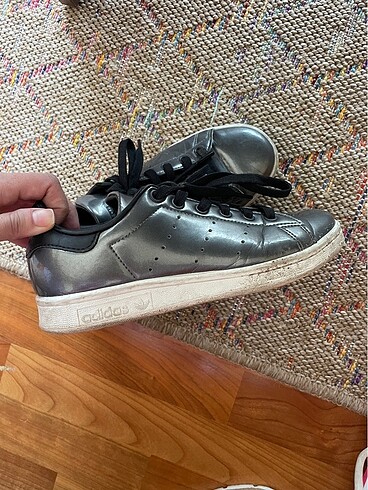 Adidas gümüş stan smith