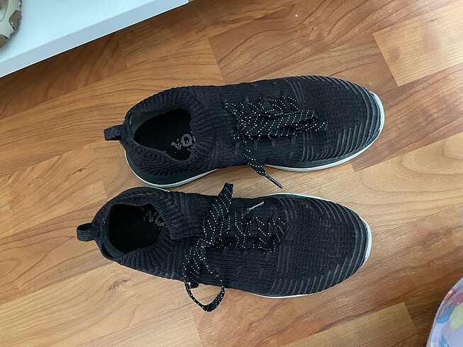 36 Beden gri Renk Under armour koşu ayakkabısı
