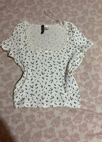 H&M lolita Dantel Detaylı Beyaz Çiçekli Kısa Kollu Kadın Bluz