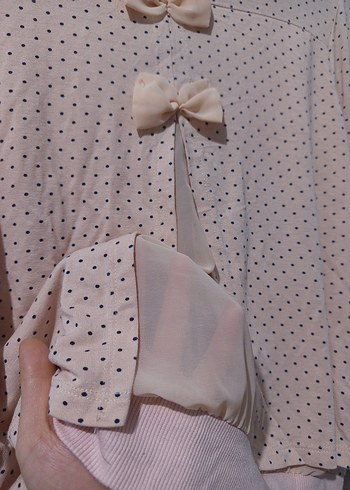 Bebek pembesi Puantiyeli Uzun Kollu Düğmeli Hırka - Görsel 4